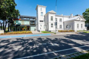UUS Luksuslik korter villas,konditsioneer! Tasuta parkimine maja aluses kinnises parklas!